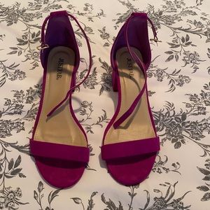 Just Fab Strappy shoes. Gently used.